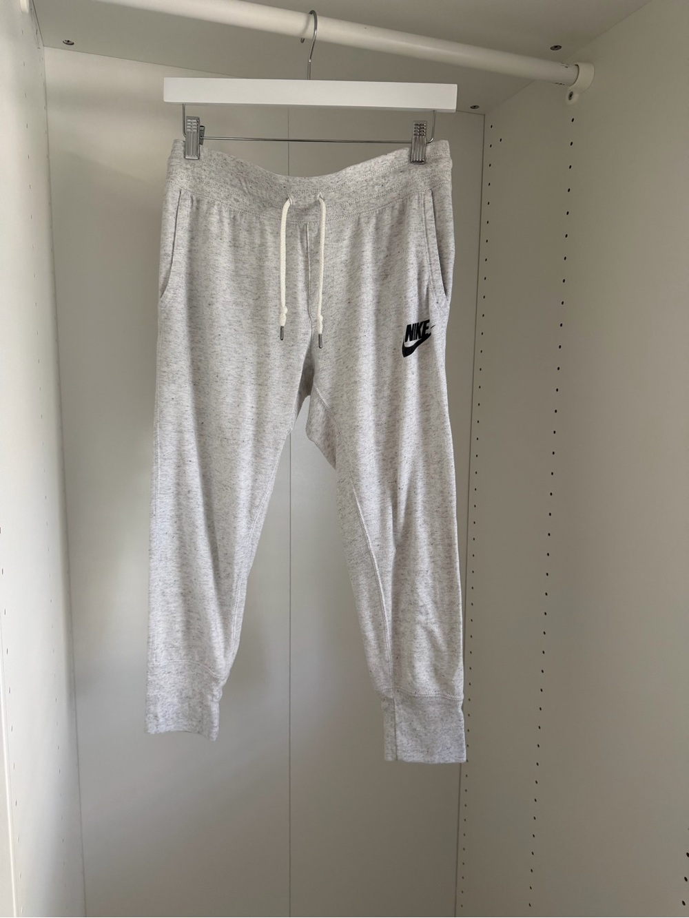 Nike Women’s Heather Gray Jogger Pants Size S Organic Cotton